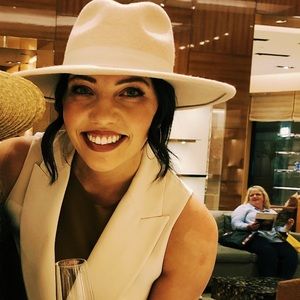 Meet your Posher, Savanna